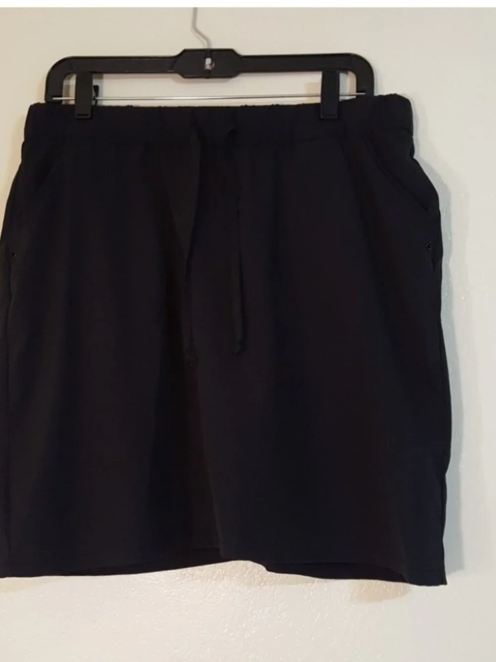 Black Skort